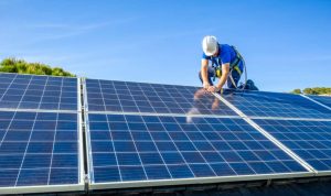Installation et mise en production des panneaux solaires photovoltaïques à Jonquieres
